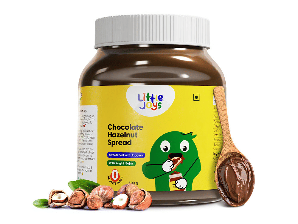healthy chocolate hazelnut spread for breakfast